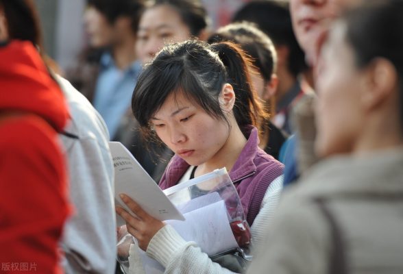 下月起公务员省考来了，这3个办法能提高记忆力，考生重视